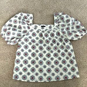 Ann Taylor Factory Puff Sleeved Top